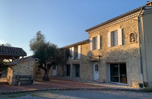 Chabeuil Cama Y Desayuno | Le mas des petites forêts