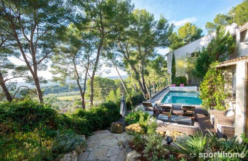 Velaux Casa | Le Mas des Roches à Velaux