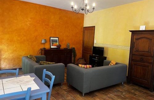 Entraigues-sur-la-Sorgue Casa | Le Mas de Trévouse