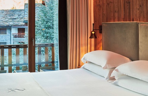 Courmayeur Hotel | Le Massif Hotel & Lodge Courmayeur The Leading Hotels of the World