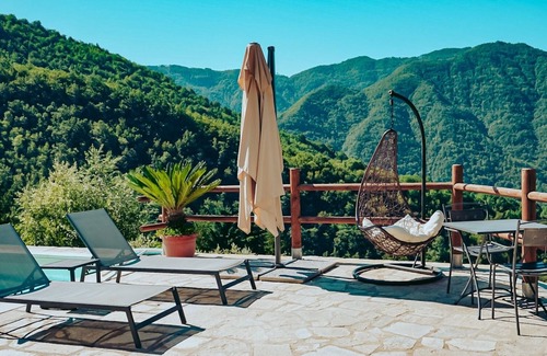 Comano Otro | Le Mele - cosy b&b room in Lunigiana, Tuscany