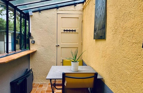 Quartier Francisco-Ferrer - Landry - Bourgeois - Poterie Apartamento | Le Mimosa, Maison-Jardin dans Rennes- 2 chambres