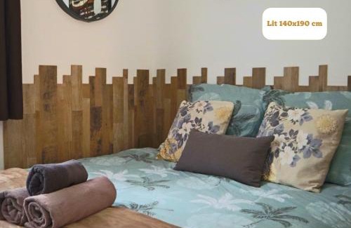 Saint-Omer Apartamento | Le Moment Bien-Être - jacuzzi privatif, terrasse et parking gratuit au centre de Saint-Omer