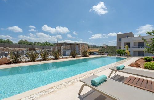 Kounoupidiana Apartamento | Le Mont Blanc - with shared Pool