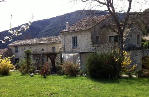Premian Cama Y Desayuno | Le Moulin d'Arcas