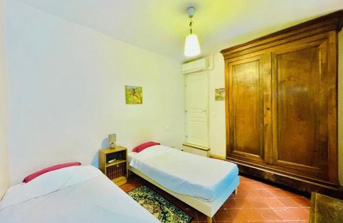 Istres Casa | Le Moun Mazet gîte rural 3 étoiles, CLIM, Nature, 6 personnes