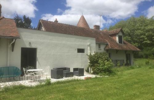 Pruniers-en-Sologne Casa | Le mur des beaunes