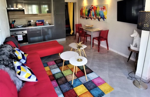 Ile du Levant Apartamento | Le Myrtil Apartment T2-33m2 Air conditioned Sea view Terrace 30m2