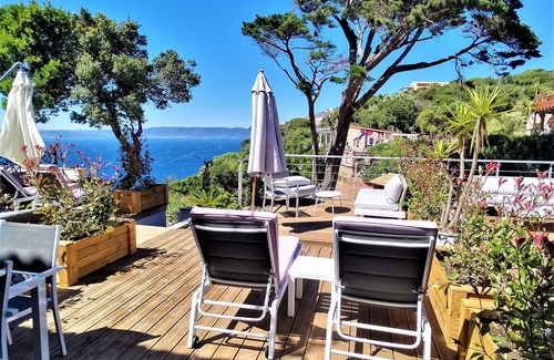 Ile du Levant Apartamento | Le Myrtil Apartment T2-33m2 Air conditioned Sea view Terrace 30m2