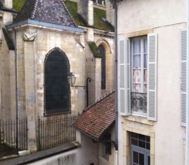 Old Town Apartamento | Le Nid De La Chouette