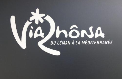 Saint-Cyr-sur-le-Rhone Cama Y Desayuno | Le paradis de la Provence