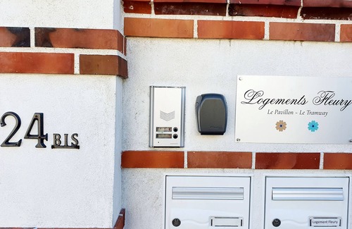 Fleury-les-Aubrais Casa | "LE PAVILLON" small house 150m from Aubrais train station - 2 km from Orléans town center