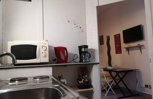 Vieux Vichy Apartamento | LE PETIT BESSE - Calme - Centre Ville - Thermes