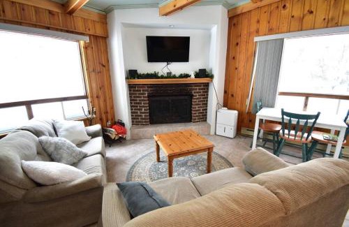 Saint Donat Casa | Le Petit Loft du boisé - Nature et ski