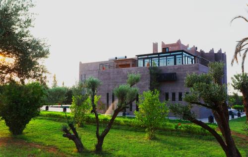 Oulad Hassoune Cama Y Desayuno | Le petit Château des Anges