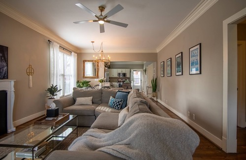 Hope Gardens Casa | Le Petit Château Nashville — Cozy and Elegant, Near Downtown