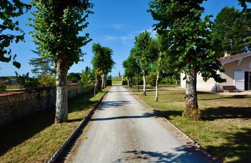 Martillac Casa | Le Petit Clos De Gorre