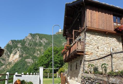 Fontainemore Casa | Le Petit Coeur