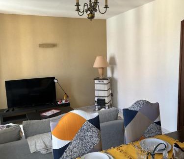 Saint Joseph/Mittelharth Apartamento | Le petit coin des oliviers