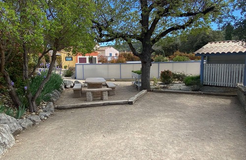 Allemagne-en-Provence Casa | Le Petit Paradis Provençal