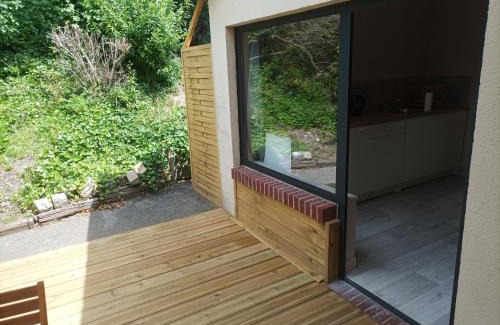 La Riviere-Saint-Sauveur Apartamento | Le petit chez-vous