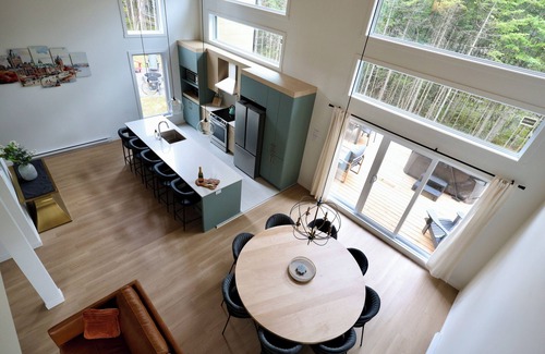 Shannon Chalet De Esquí | Le Petit Frontenac - Charming & Refined - Spa, Pool, Sauna, Foosball