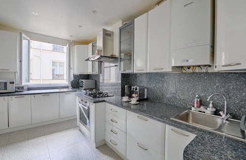 Saint-Vincent-de-Paul Apartamento | Le Petit Hôtel - Appt 6p 127 m² à Paris