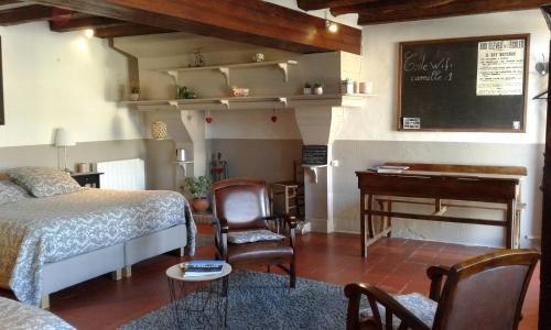 Dampierre-sur-Loire Cama Y Desayuno | Le Petit Hureau