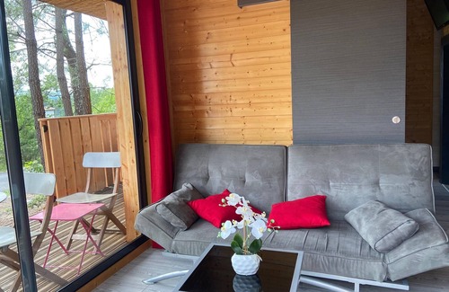 Les Assions Chalet De Esquí | Le Petit lodge des amoureux, intimate country cottage