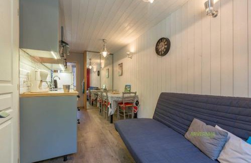 Murol Casa | Le Petit Lutess