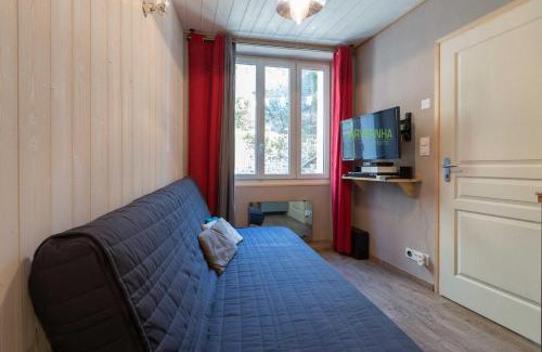 Murol Casa | Le Petit Lutess