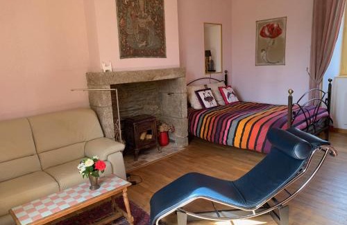 Isigny-le-Buat Cama Y Desayuno | Le Petit Manoir