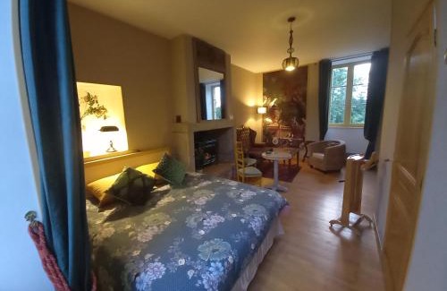 Isigny-le-Buat Cama Y Desayuno | Le Petit Manoir