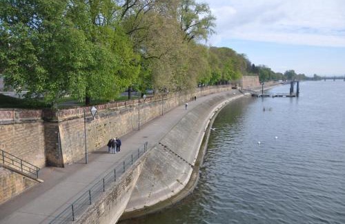 Thionville Apartamento | Le petit MIAMI