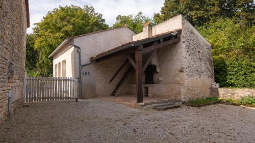Civaux Casa | Le Petit Mona Céléna