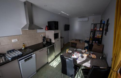 Civaux Casa | Le Petit Mona LIORA