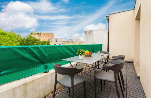 Poteries Apartamento | Le Petit Oranger - Appt avec balcon