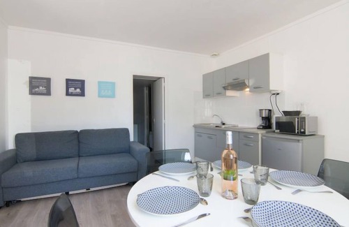 La Richardais Apartamento | Le Petit Robinson by Interhome