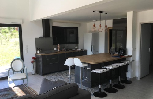 Le Val Casa | LE PETIT SUD: VILLA 6/8 personas con jardín, pista de petanca y terraza.