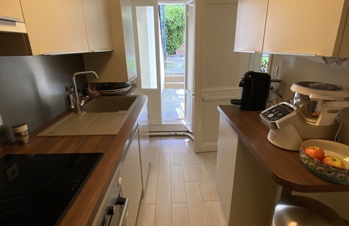 Notre-Dame Casa | Le Petit Versailles - Quiet house in the city center - Near the Palace