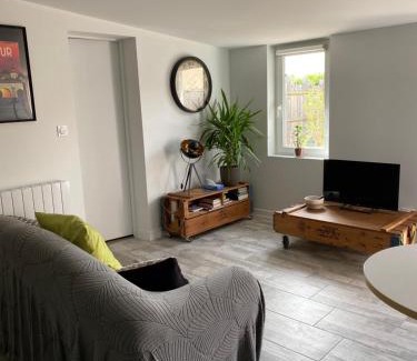 Doue-la-Fontaine Casa | Le petite maison de la Motte