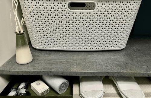 Gradignan Apartamento | Le Poète - Appartement Confort - Parking Privé - WIFI