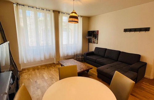 Bourg-les-Valence Apartamento | Le Pont Péri