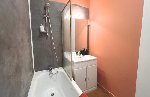 Saint-Omer Apartamento | Le Pop'Apart- terrasse privative en plein coeur de Saint-Omer