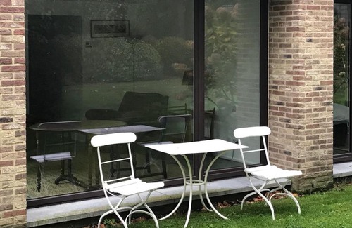 Couture-Saint-Germain Cama Y Desayuno | Le porche