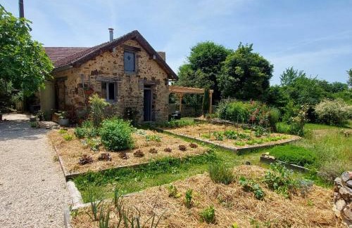Coussac-Bonneval Casa | Le Potagîte, Gîte dans un jardin potager Limousin