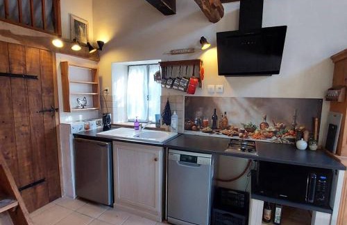Coussac-Bonneval Casa | Le Potagîte, Gîte dans un jardin potager Limousin