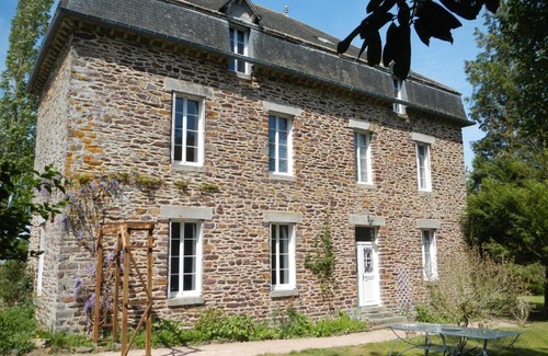 Saint-Malon-sur-Mel Cama Y Desayuno | Le Presbytère de Saint Malon