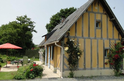 Cresseveuille Casa | Le Pressoir