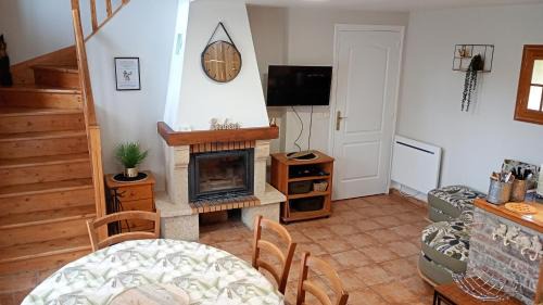 Cresseveuille Casa | Le Pressoir